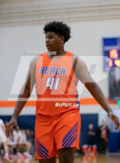 Thumbnail 1 in Rainier Beach @ Eastside Catholic photogallery.