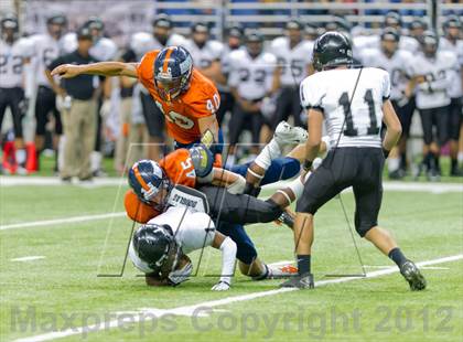 Thumbnail 2 in Brandeis vs. Steele (UIL 5A Division 2 Quarterfinal Playoff) photogallery.