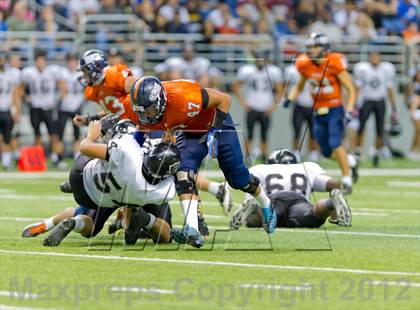 Thumbnail 2 in Brandeis vs. Steele (UIL 5A Division 2 Quarterfinal Playoff) photogallery.