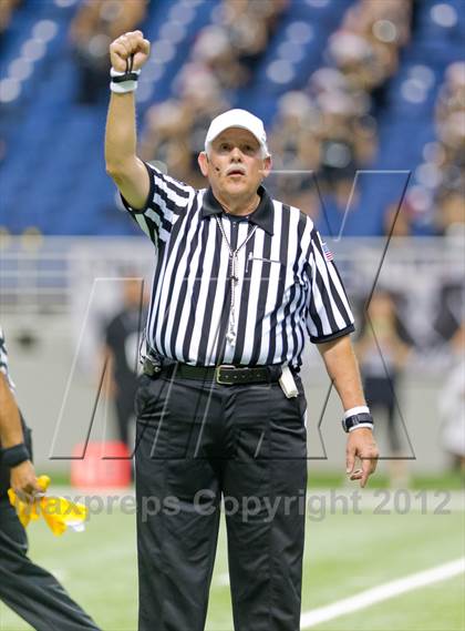 Thumbnail 1 in Brandeis vs. Steele (UIL 5A Division 2 Quarterfinal Playoff) photogallery.