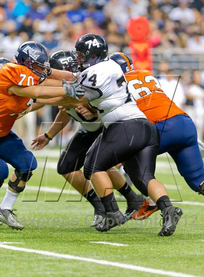 Thumbnail 3 in Brandeis vs. Steele (UIL 5A Division 2 Quarterfinal Playoff) photogallery.