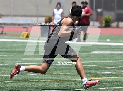 Thumbnail 3 in San Clemente vs. La Serna (Ocean View Seahawk Classic) photogallery.