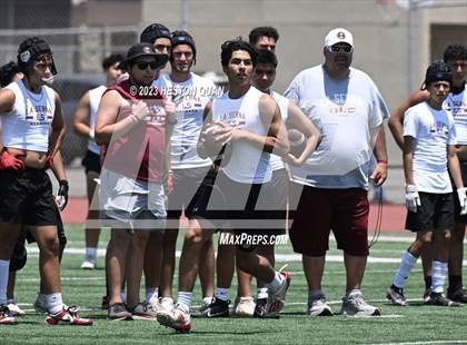 Thumbnail 2 in San Clemente vs. La Serna (Ocean View Seahawk Classic) photogallery.
