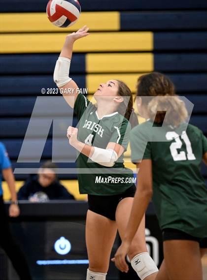 Thumbnail 1 in Gordon Lee vs. Notre Dame photogallery.