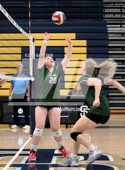 Thumbnail 3 in Gordon Lee vs. Notre Dame photogallery.