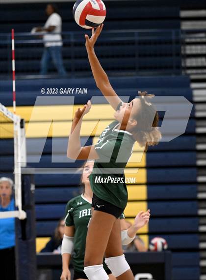Thumbnail 2 in Gordon Lee vs. Notre Dame photogallery.