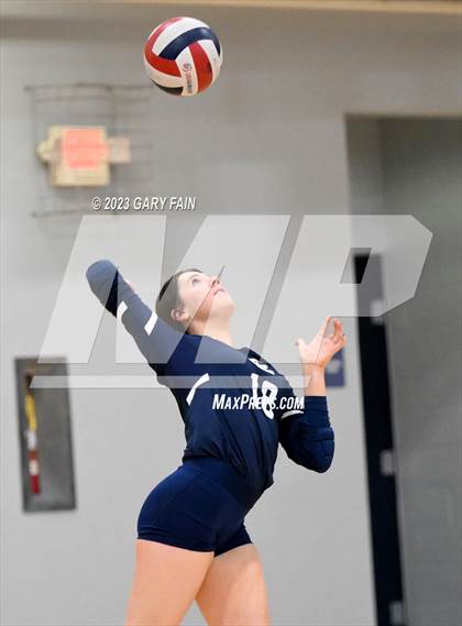 Thumbnail 3 in Gordon Lee vs. Notre Dame photogallery.