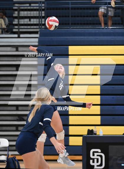 Thumbnail 2 in Gordon Lee vs. Notre Dame photogallery.