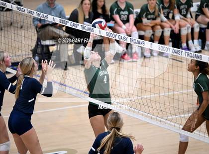 Thumbnail 1 in Gordon Lee vs. Notre Dame photogallery.