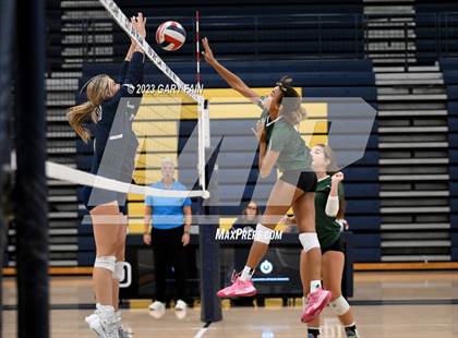 Thumbnail 1 in Gordon Lee vs. Notre Dame photogallery.