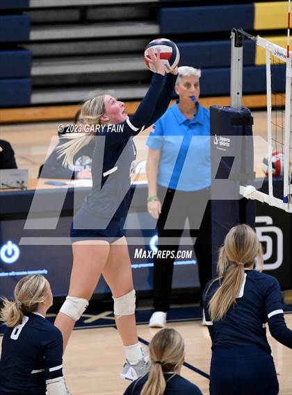 Thumbnail 2 in Gordon Lee vs. Notre Dame photogallery.