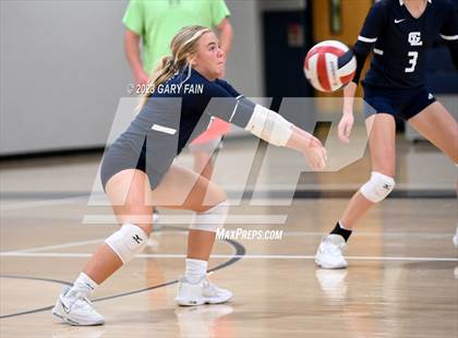 Thumbnail 1 in Gordon Lee vs. Notre Dame photogallery.