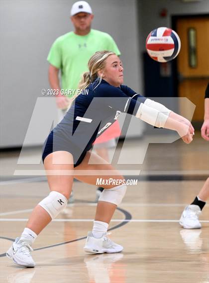 Thumbnail 2 in Gordon Lee vs. Notre Dame photogallery.