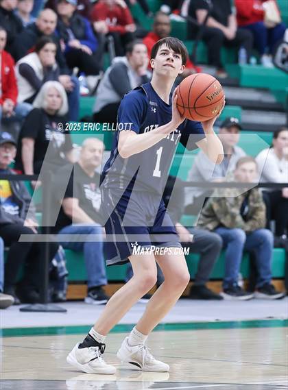 Thumbnail 3 in Oil City vs Slippery Rock (PIAA D10 4A 5th Place Bracket) photogallery.