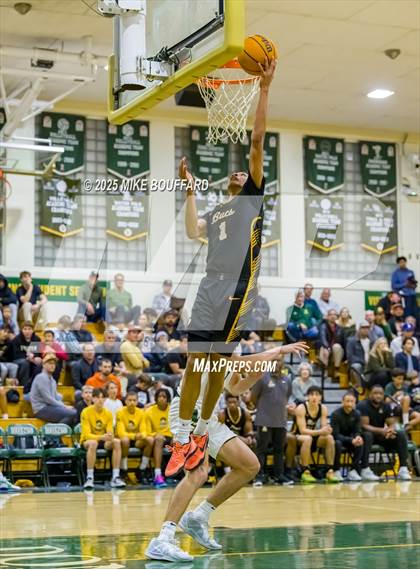 Thumbnail 3 in Mission Bay vs Santa Barbara (CIF D1 State Playoffs) photogallery.