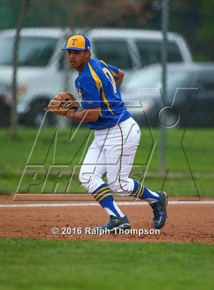 Thumbnail 2 in Turlock vs. Maria Carrillo (Boras Classic) photogallery.