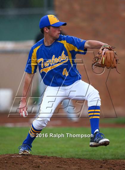Thumbnail 2 in Turlock vs. Maria Carrillo (Boras Classic) photogallery.