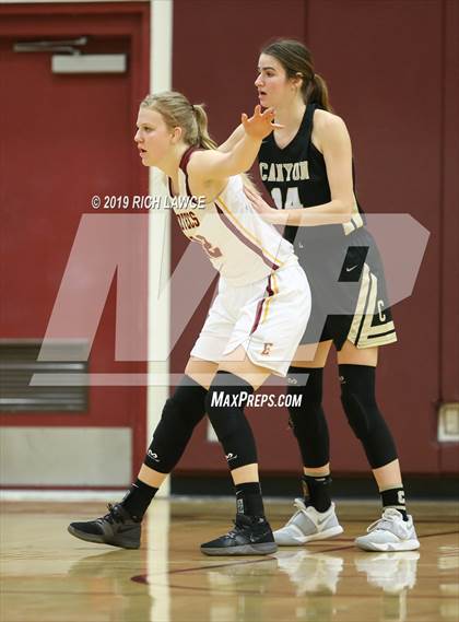 Thumbnail 2 in Canyon @ Esperanza photogallery.