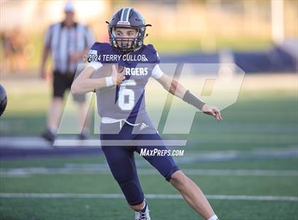 Thumbnail 3 in Lone Peak @ Corner Canyon (Sophomore) photogallery.