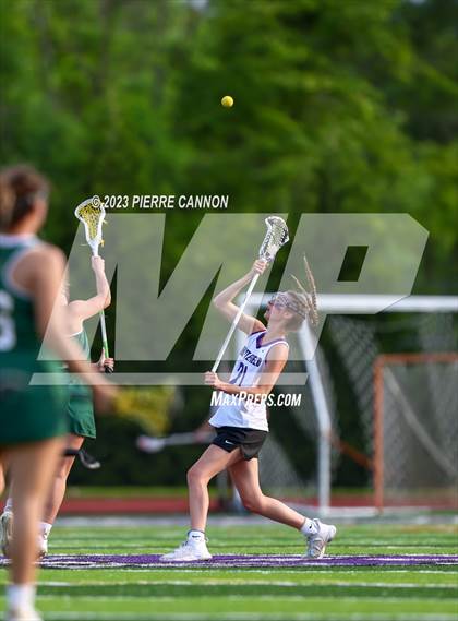 Thumbnail 3 in Woodbridge vs Battlefield (VHSL Class 6 Region B Quarterfinal) photogallery.