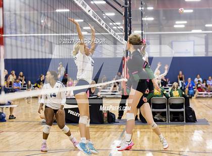 Thumbnail 3 in Berkeley Prep vs Mountain Brook (Nike Tournament of Champions)  photogallery.