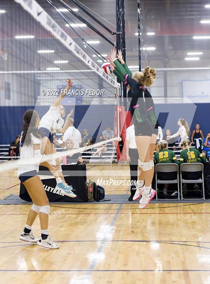 Thumbnail 1 in Berkeley Prep vs Mountain Brook (Nike Tournament of Champions)  photogallery.
