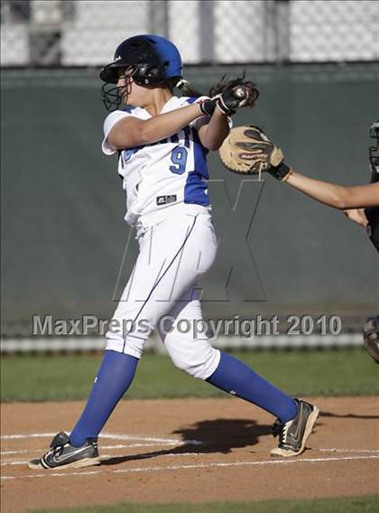 Thumbnail 1 in Summit vs. Arlington photogallery.