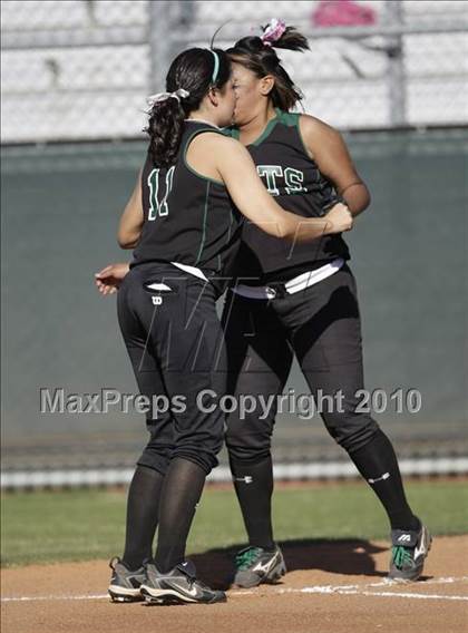 Thumbnail 3 in Summit vs. Arlington photogallery.