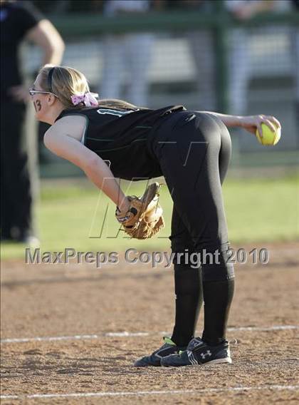 Thumbnail 1 in Summit vs. Arlington photogallery.
