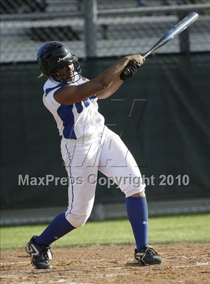 Thumbnail 2 in Summit vs. Arlington photogallery.