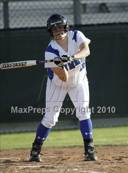 Thumbnail 1 in Summit vs. Arlington photogallery.
