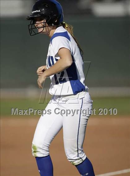 Thumbnail 3 in Summit vs. Arlington photogallery.