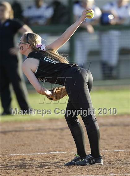 Thumbnail 2 in Summit vs. Arlington photogallery.