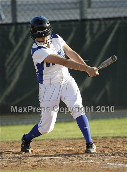 Thumbnail 3 in Summit vs. Arlington photogallery.