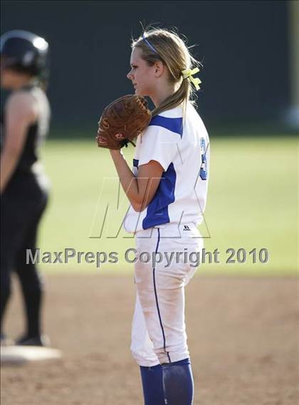 Thumbnail 1 in Summit vs. Arlington photogallery.