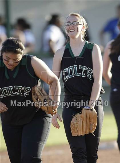 Thumbnail 3 in Summit vs. Arlington photogallery.