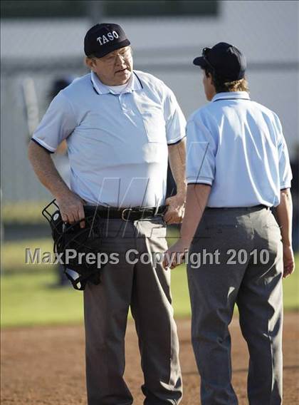 Thumbnail 1 in Summit vs. Arlington photogallery.