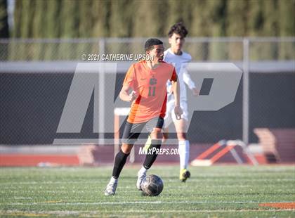 Thumbnail 1 in Temescal Canyon vs. Poly photogallery.