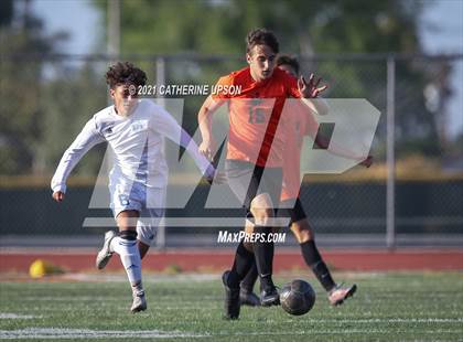 Thumbnail 2 in Temescal Canyon vs. Poly photogallery.