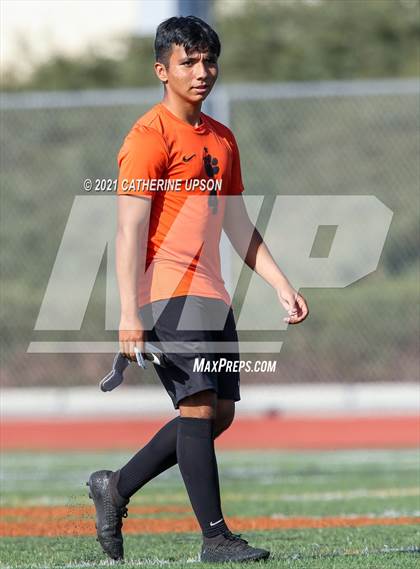 Thumbnail 2 in Temescal Canyon vs. Poly photogallery.