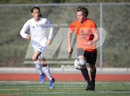 Thumbnail 1 in Temescal Canyon vs. Poly photogallery.