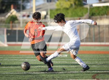 Thumbnail 1 in Temescal Canyon vs. Poly photogallery.
