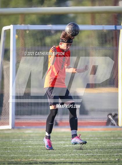 Thumbnail 3 in Temescal Canyon vs. Poly photogallery.