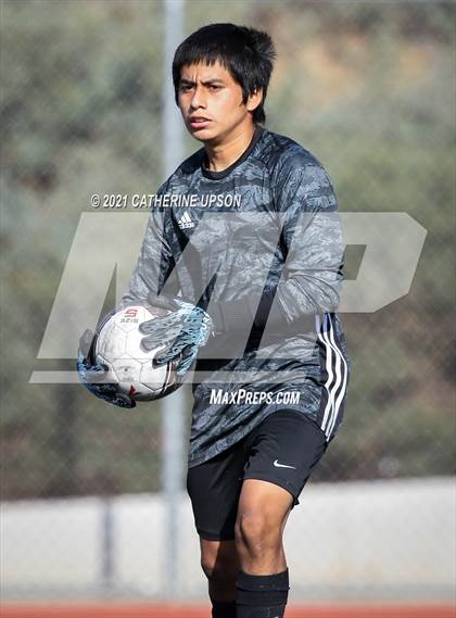 Thumbnail 2 in Temescal Canyon vs. Poly photogallery.