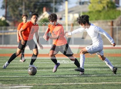 Thumbnail 2 in Temescal Canyon vs. Poly photogallery.
