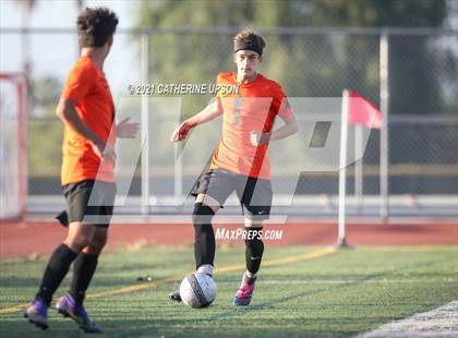 Thumbnail 3 in Temescal Canyon vs. Poly photogallery.