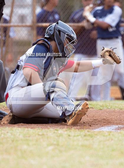 Thumbnail 2 in St. Louis vs Kamehameha photogallery.