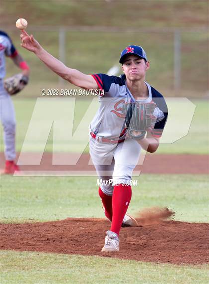 Thumbnail 2 in St. Louis vs Kamehameha photogallery.