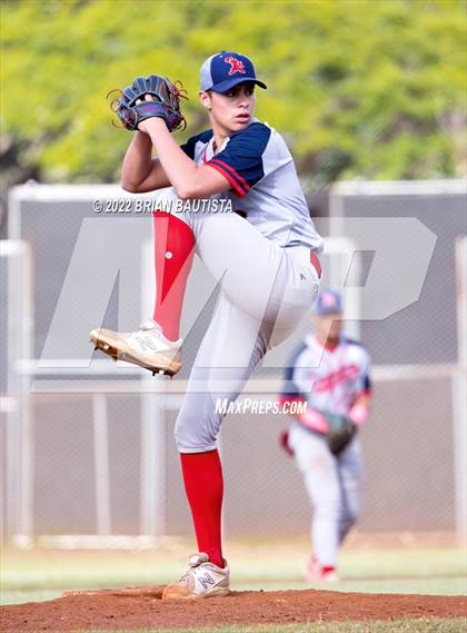 Thumbnail 3 in St. Louis vs Kamehameha photogallery.