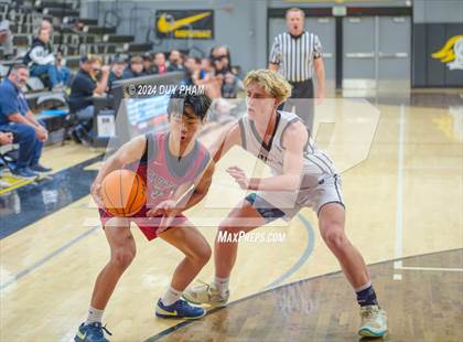 Thumbnail 1 in St. Margaret's vs. Aliso Niguel photogallery.